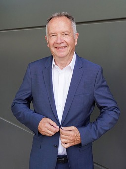 Portraitfoto Rechtsanwalt Günther Dingeldein